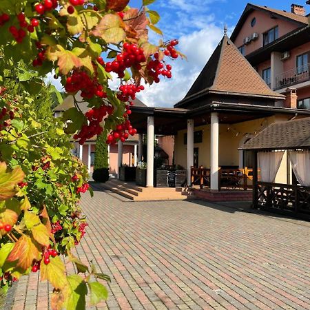 Срібний Водограй Hotell Poljana Eksteriør bilde