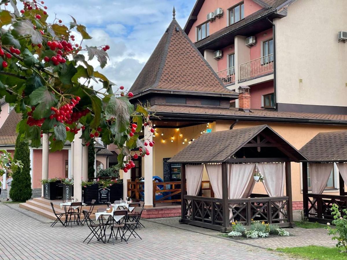 Срібний Водограй Hotell Poljana Eksteriør bilde