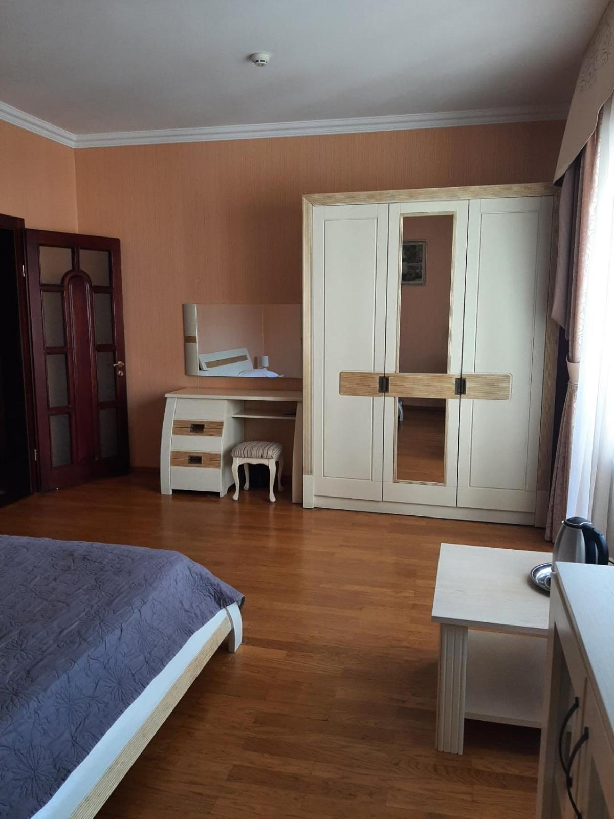 Срібний Водограй Hotell Poljana Eksteriør bilde