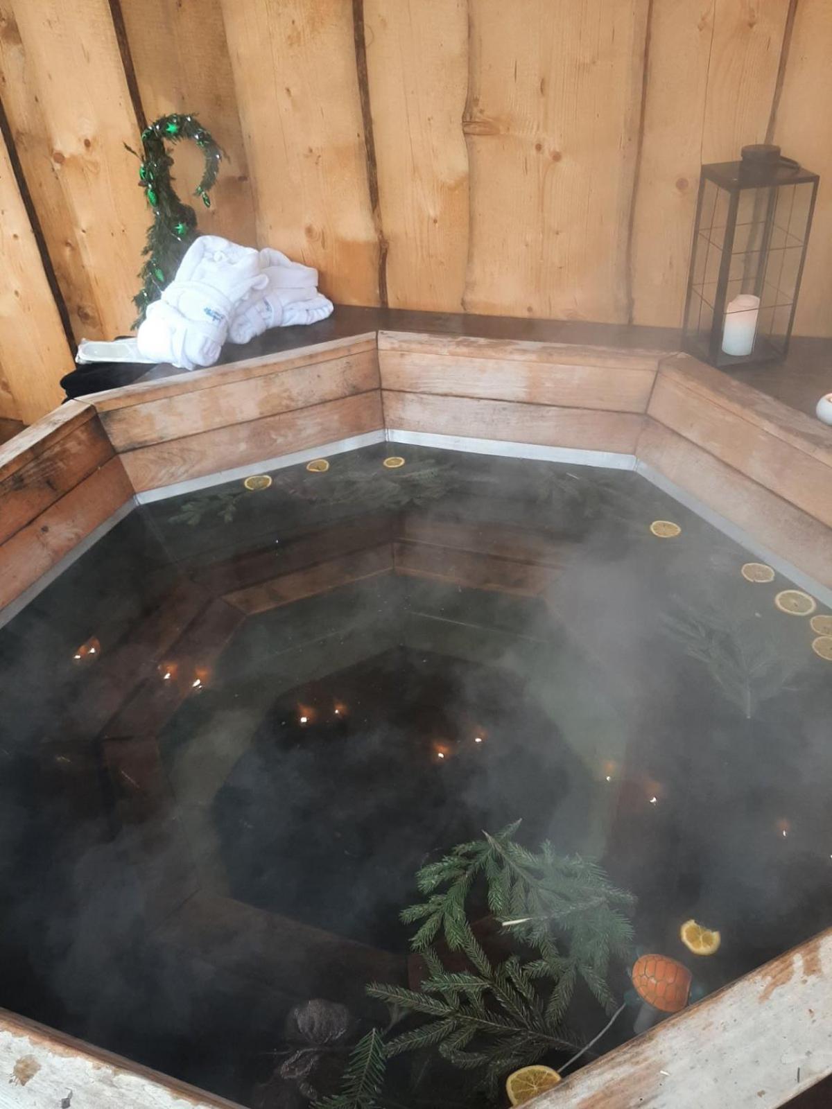 Срібний Водограй Hotell Poljana Eksteriør bilde