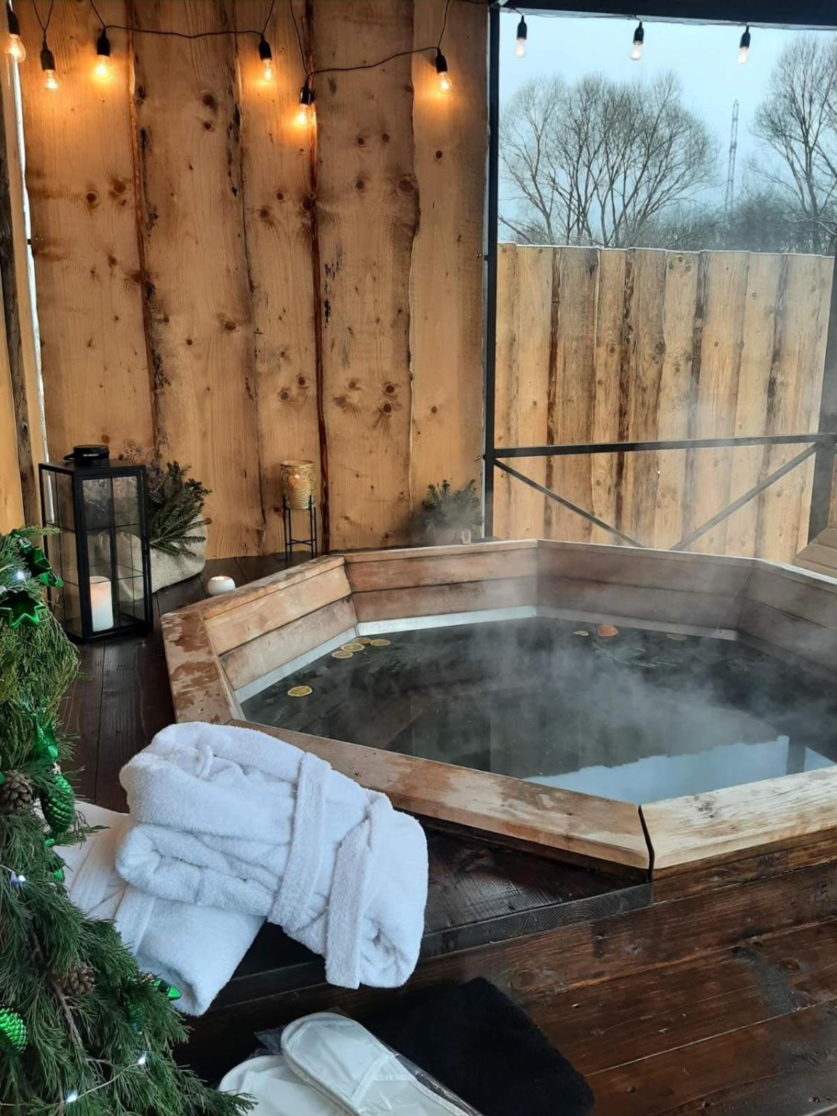 Срібний Водограй Hotell Poljana Eksteriør bilde